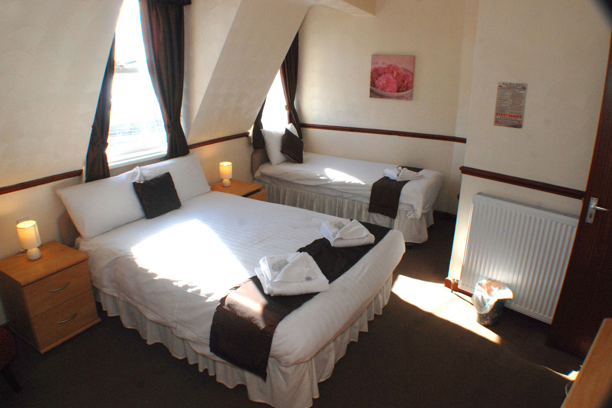 Фото The Carn Brae Bed & Breakfast