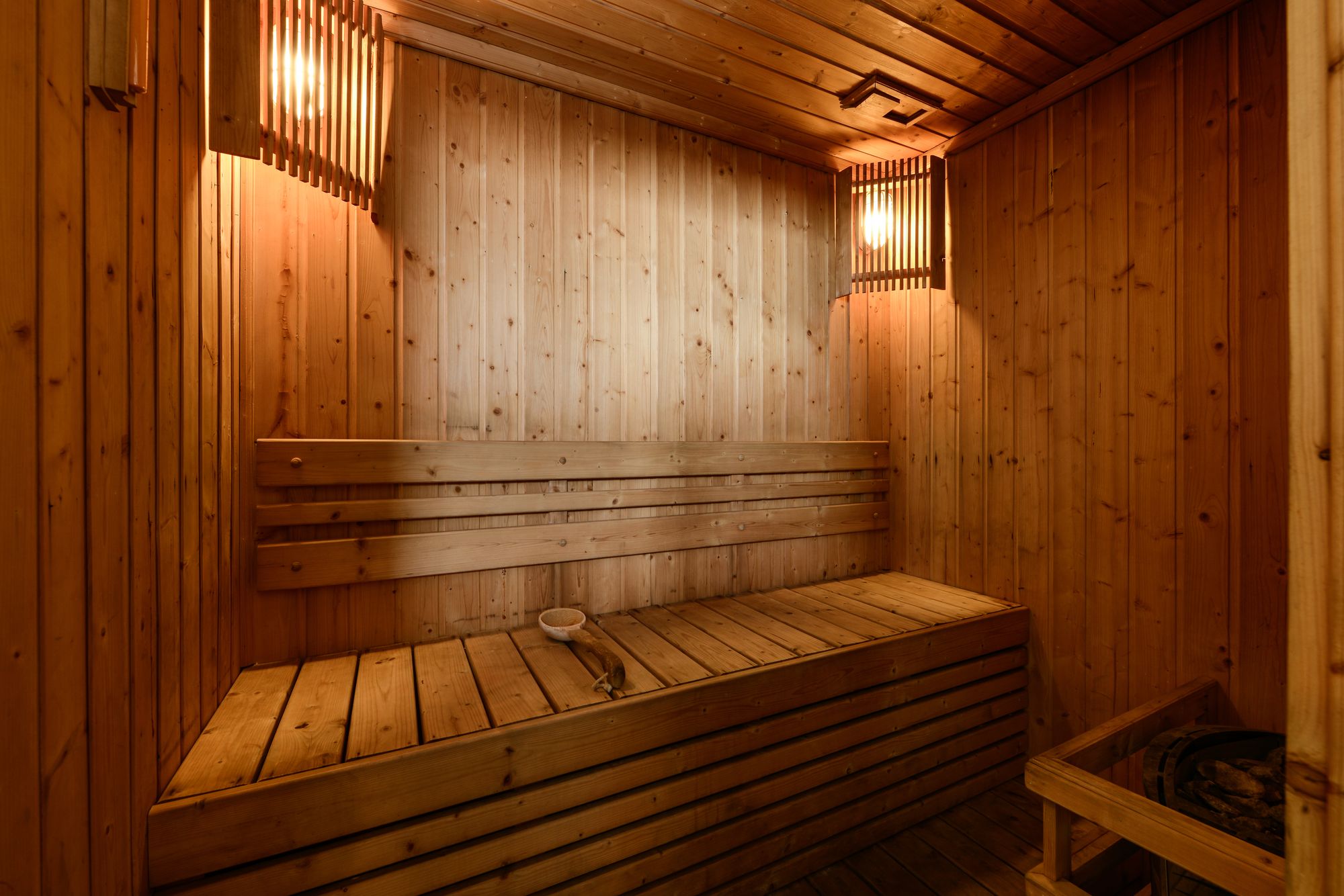 Фото Hotel Amber Sukhumvit 85