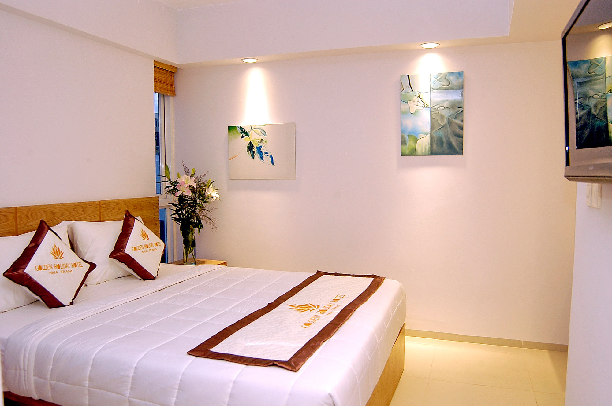Фото Golden Holiday Hotel Nha Trang
