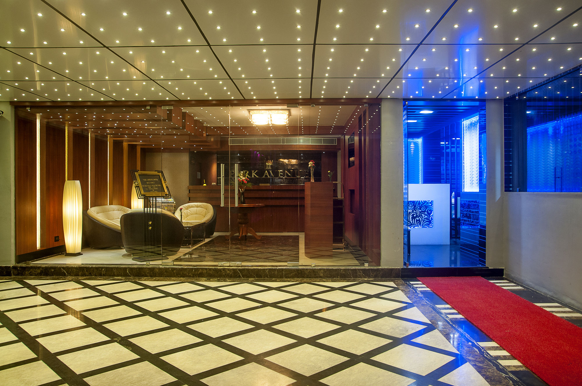 Фото Park Avenue Hotel