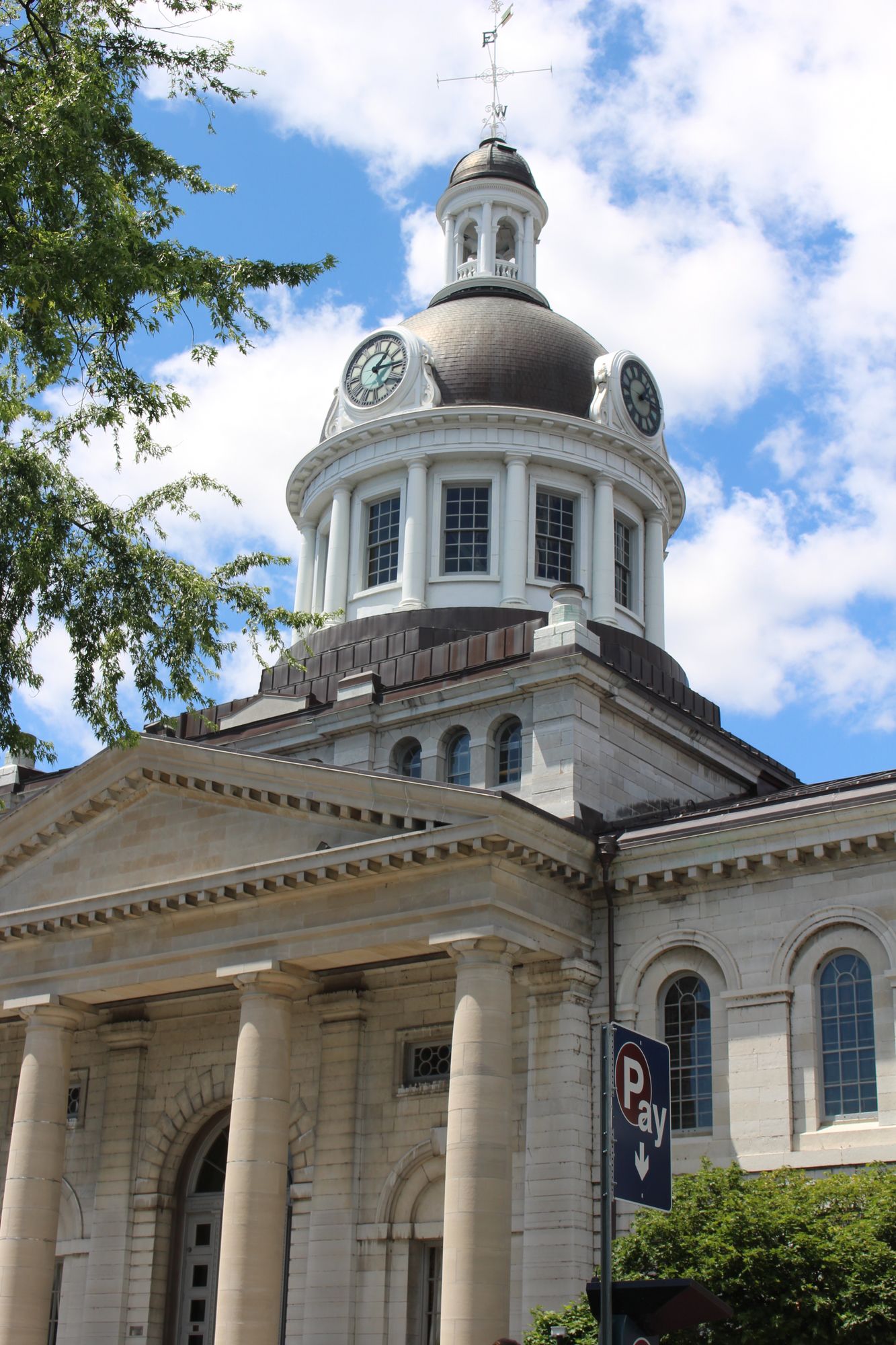 Фото Holiday Inn Kingston Waterfront