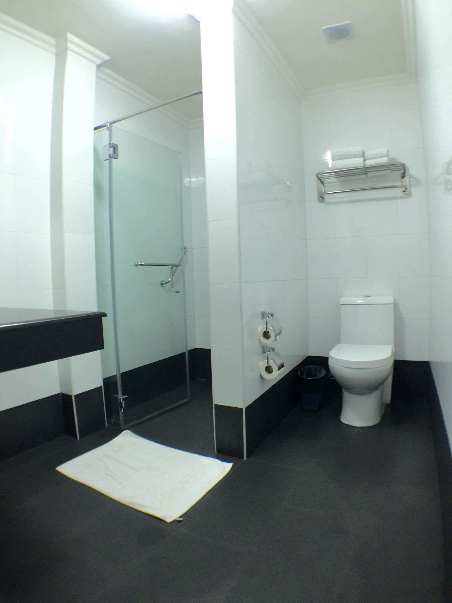 Фото Bohol Tropics Resort