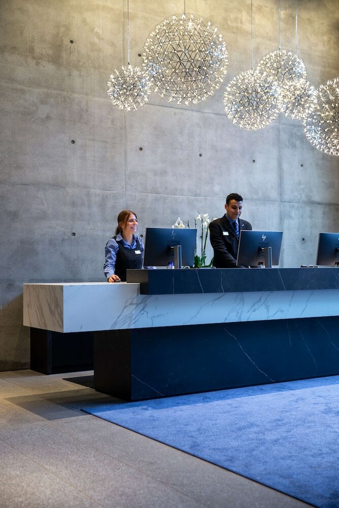 Фото Radisson Blu Hotel, Frankfurt