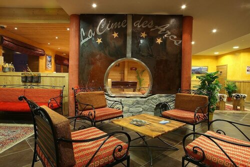 Апартаменты Village Igloo Les Arcs