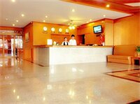 Фото Dynasty Inn Hotel