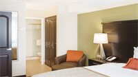 Фото Staybridge Suites West Edmonton