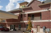 Фото The Bungalows Hotel & Event Center