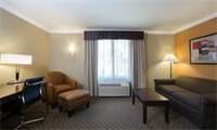 Фото Holiday Inn Express Castro Valley - East Bay, an Ihg Hotel