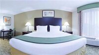Фото Holiday Inn Express Hotel & Suites Dayton South Franklin, an Ihg Hotel