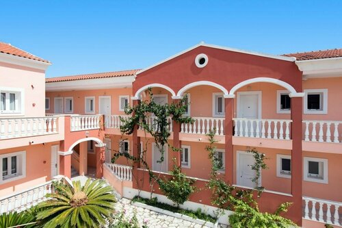 Апартаменты Eriva Hotel в Ахарави