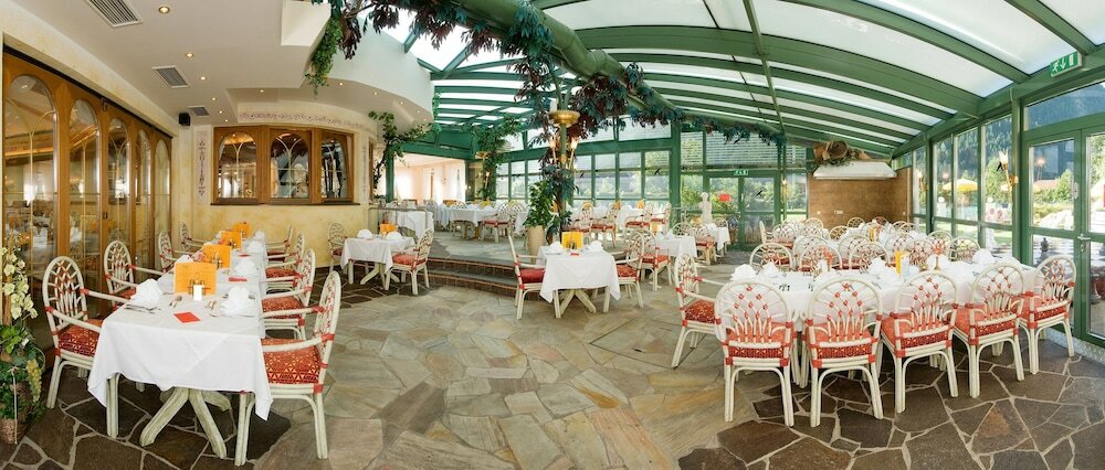 Фото Strass - Sport & SPA Hotel