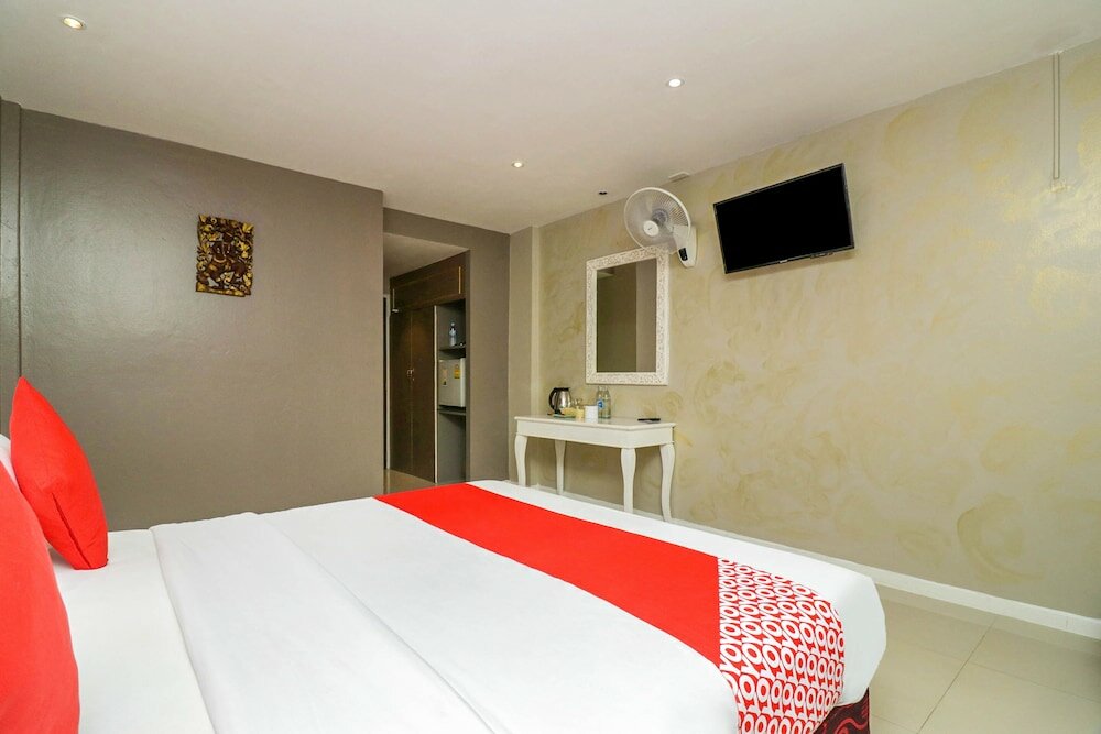 Фото Natural Beach Hotel