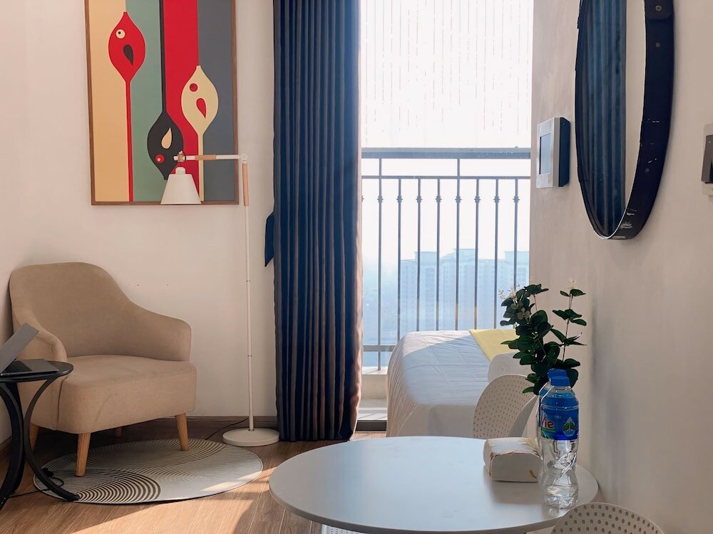 Фото Canh Apartment in Vinhomes Green Bay