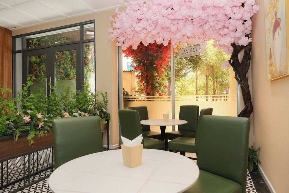 Фото Lanura Saigon Boutique Hotel