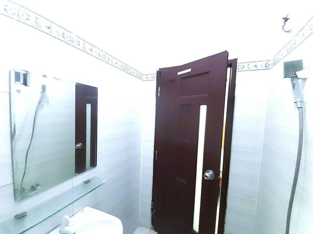 Фото Oyo 1243 Cam Tho Hotel