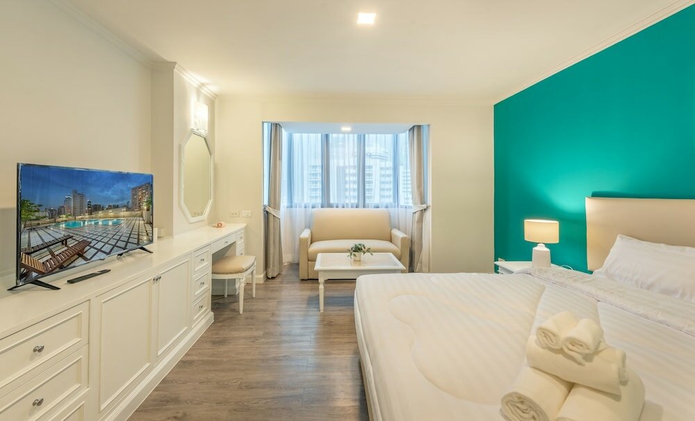 Фото Neom Town Residence
