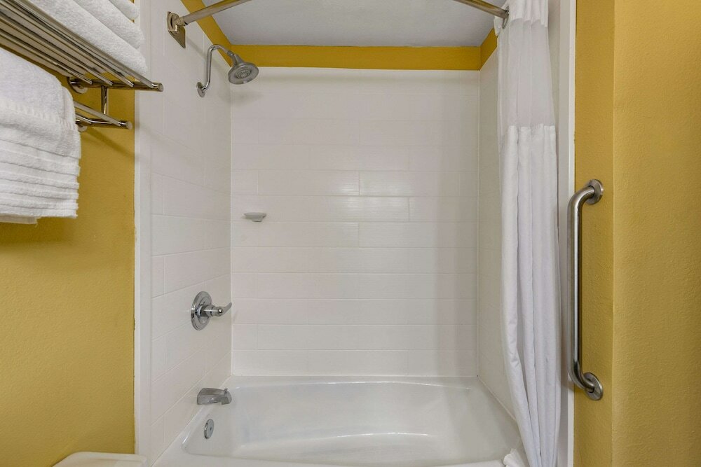 Фото Quality Inn