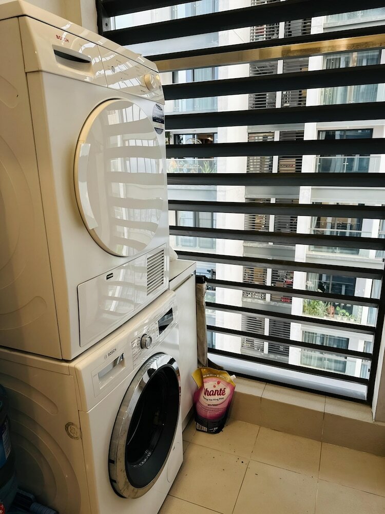 Фото Vinhomes Metropolis Ha Noi-Gem Apartment