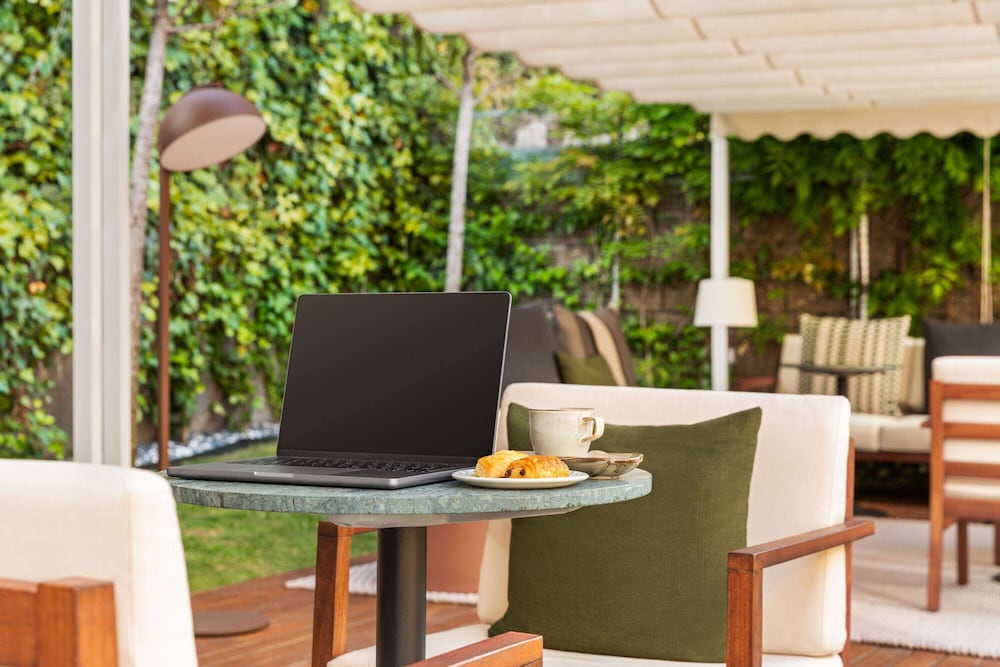 Фото Fontinha Porto, Trademark Collection by Wyndham