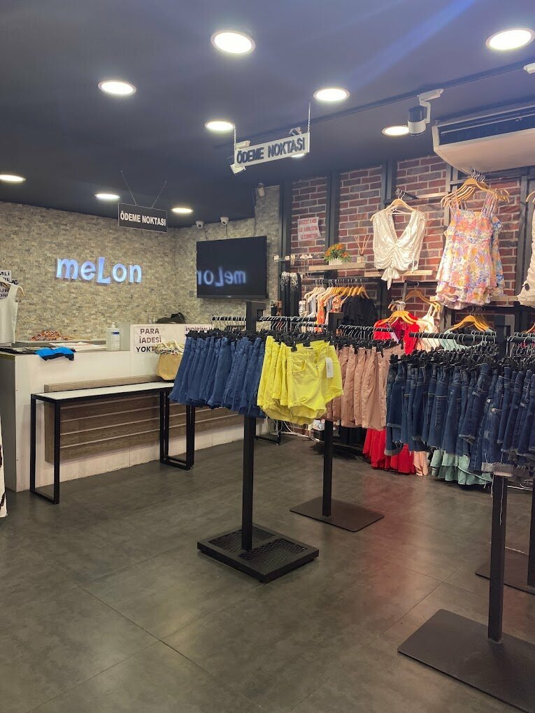 Clothing store Melon, Izmir, photo