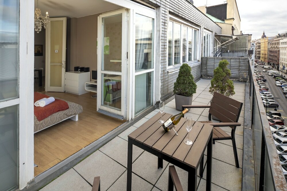 Фото New Town - Apple Apartments