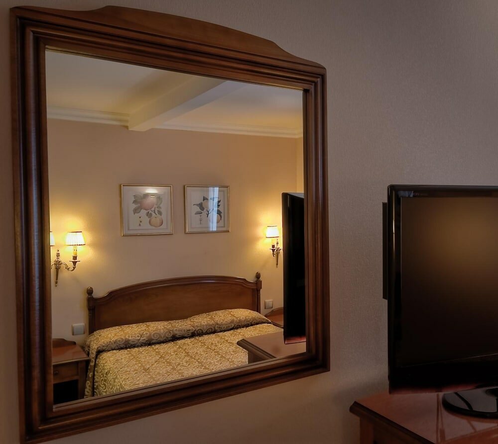 Фото Hotel De Varenne