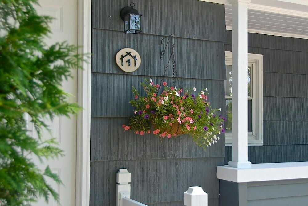 Фото Kittery Inn and Suites