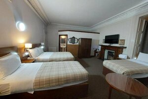 Гостиница Edinburghhouse Hotel