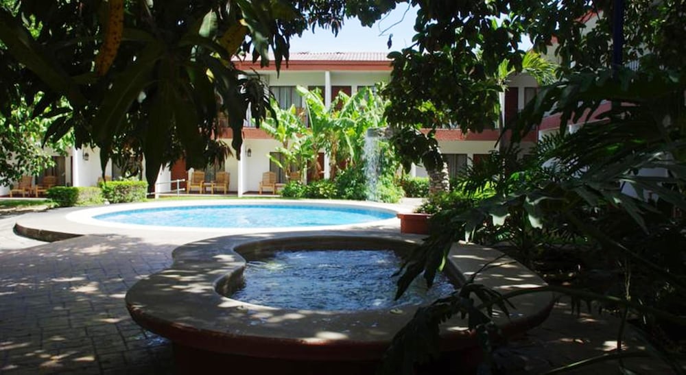 Фото Hotel Boyeros