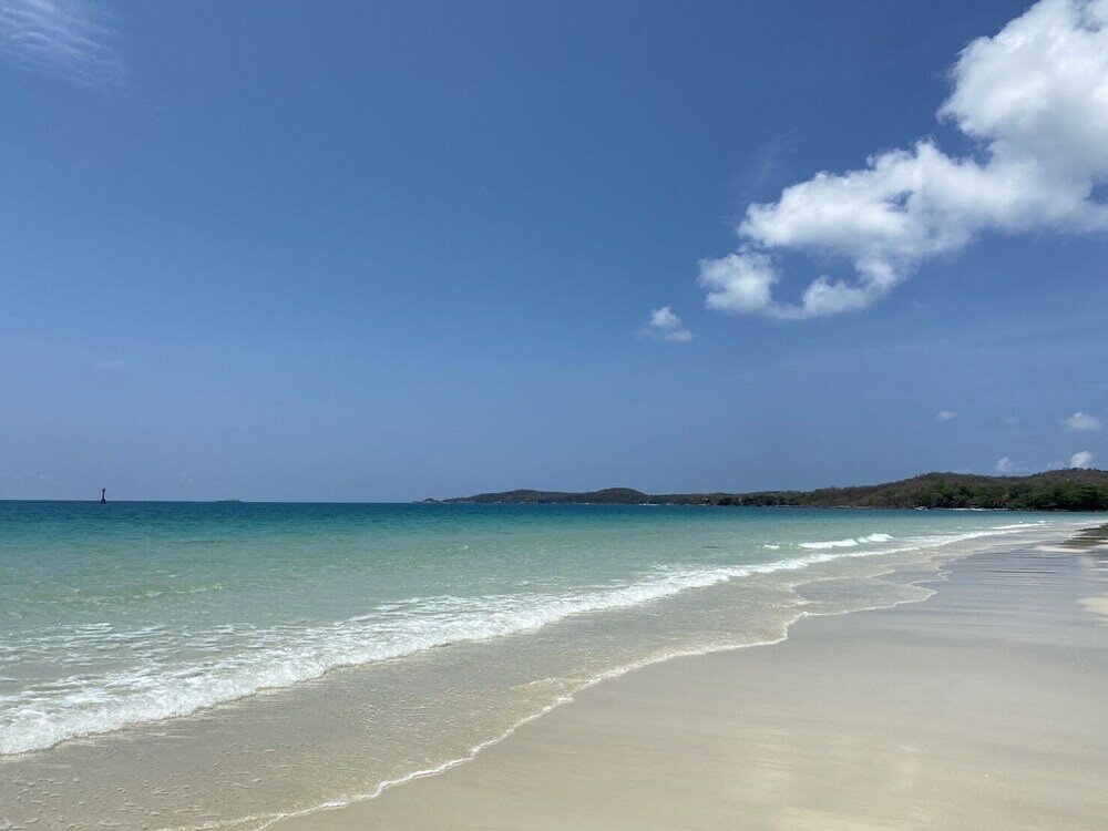 Фото Sinsamut Koh Samed Hotel