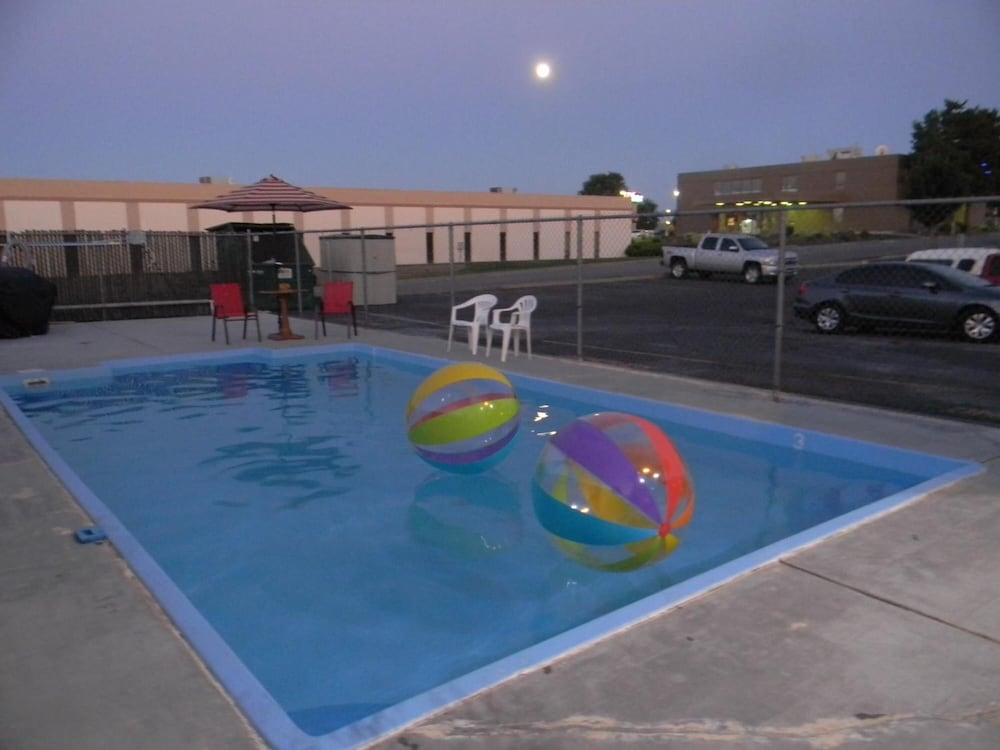 Фото Kennewick Suites