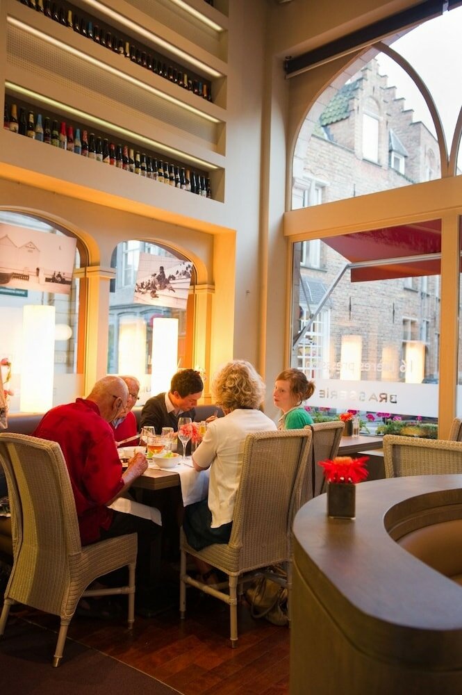 Фото Hotel Bourgoensch Hof