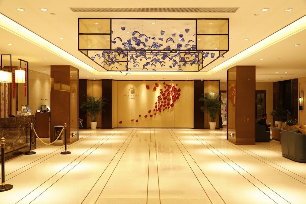 Фото Metropolo Nanjiang Baijia Lake