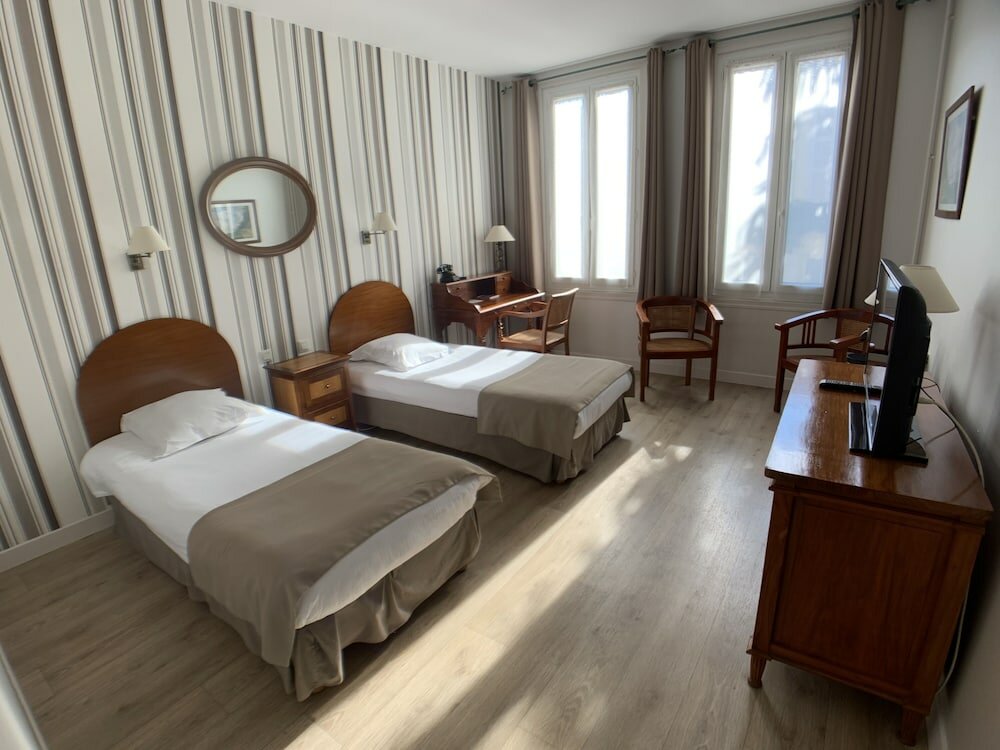 Фото The Originals Boutique, Hôtel Roca-Fortis, Rochefort