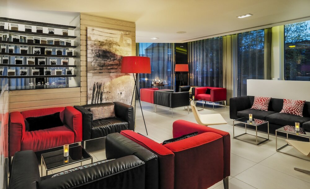 Фото H10 London Waterloo