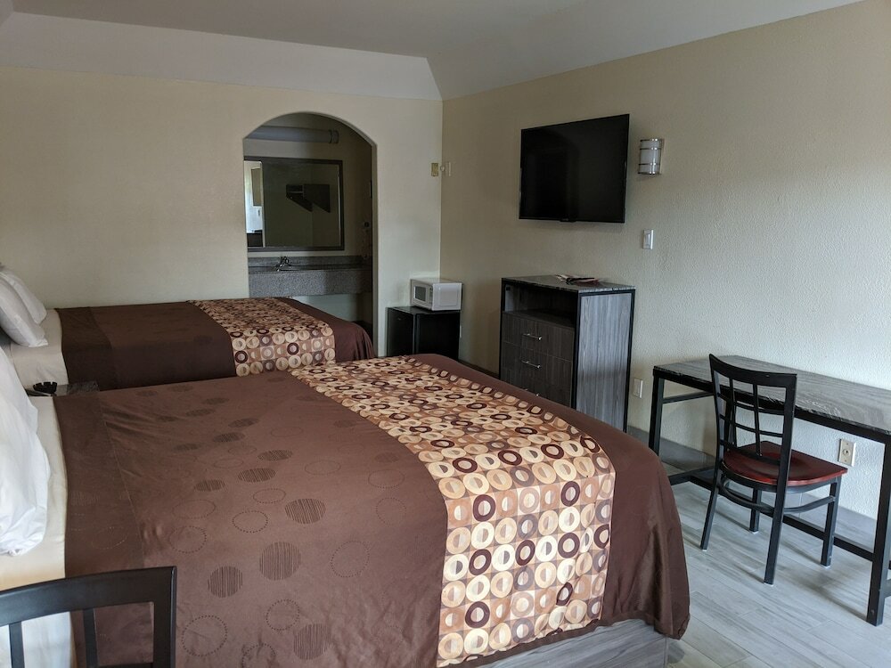 Фото Regency Inn And Suites Galena