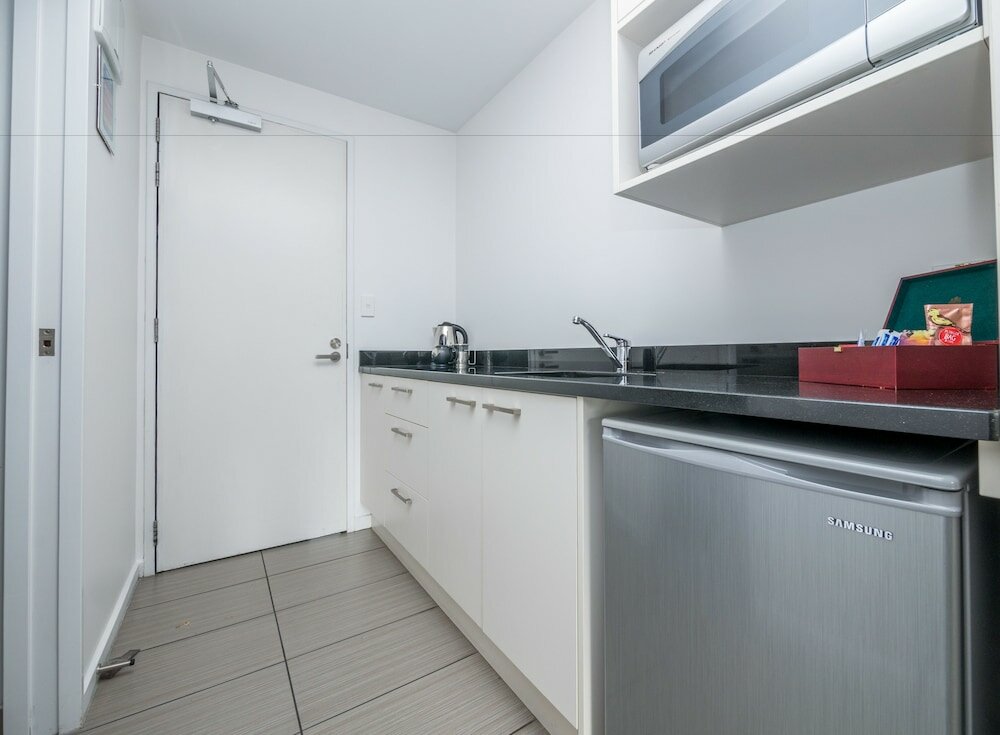 Фото Bellano Motel Suites