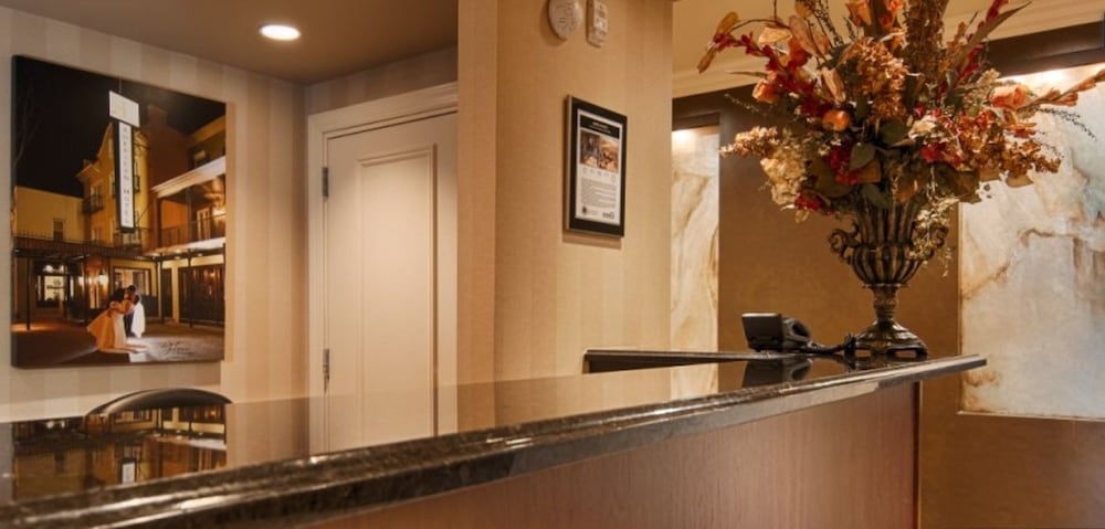 Фото American Hotel