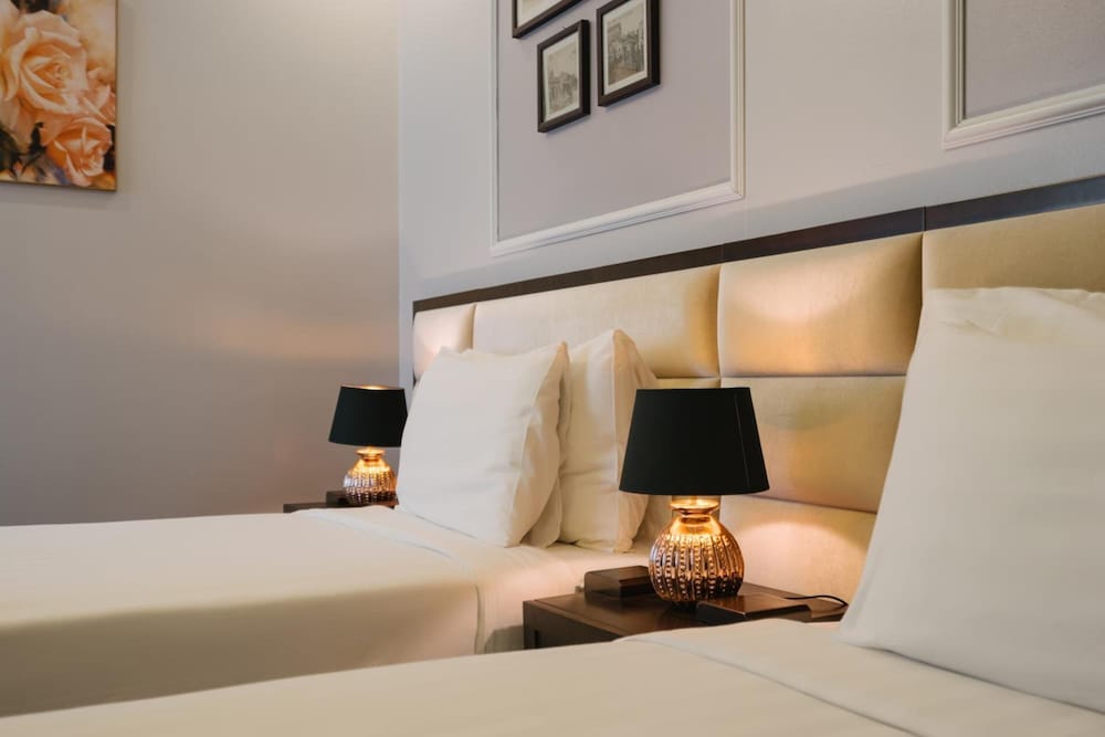 Фото La Palm Hotel