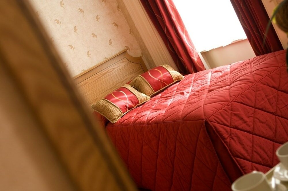 Фото Montana Hotel London