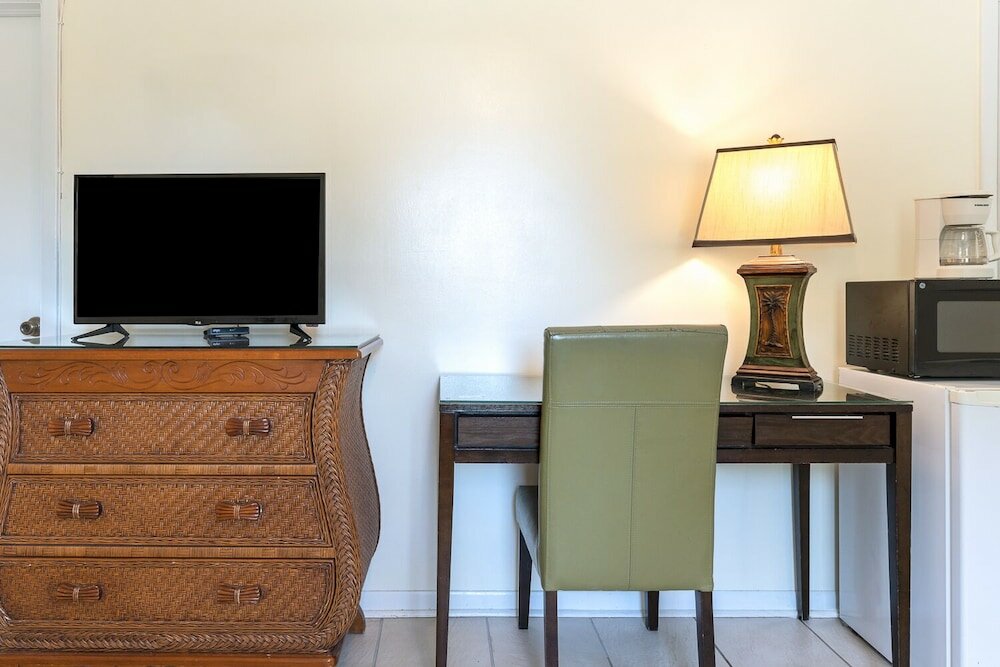 Фото Rock Reef Resort