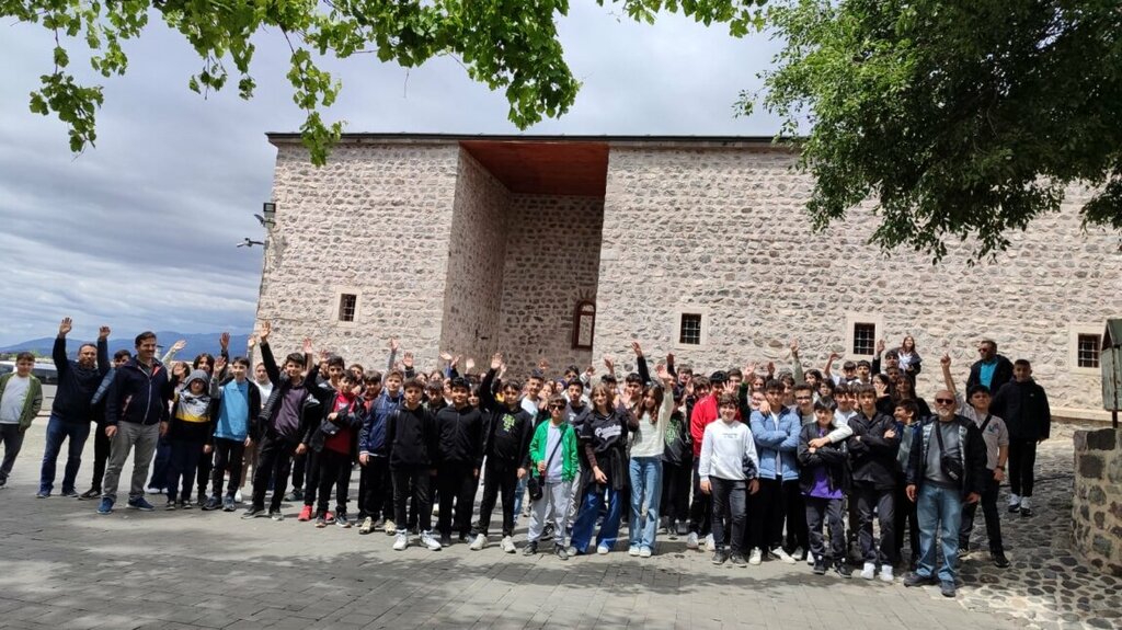 School Kaya Ismet Ozden Boarding Regional Middle School, Niksar, photo