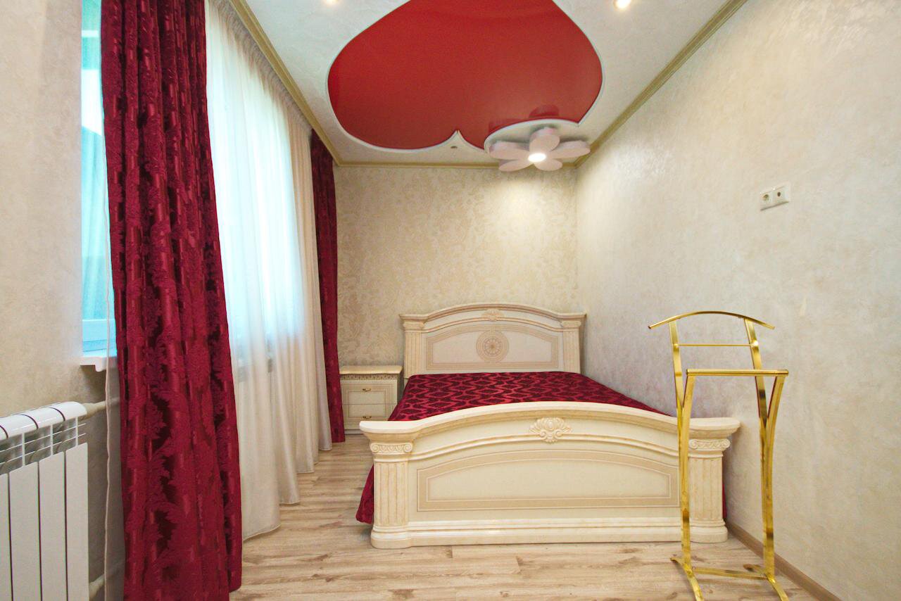 Фото Эллаиса