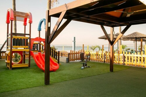 Гостиница Atlantica Miramare Beach в Лимассоле
