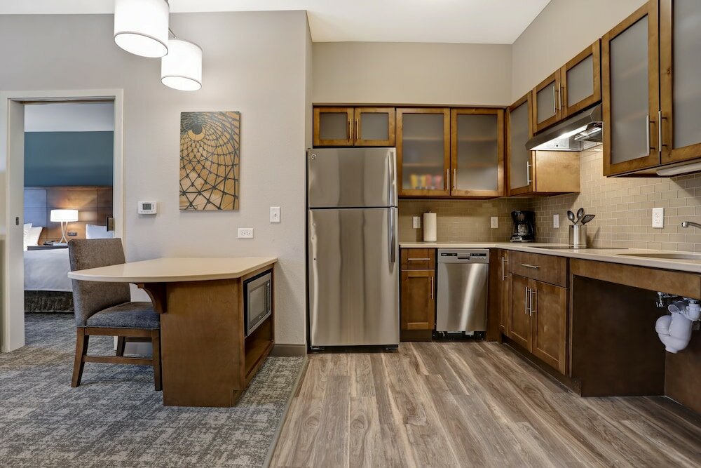 Фото Staybridge Suites Overland Park - Kansas City S, an Ihg Hotel