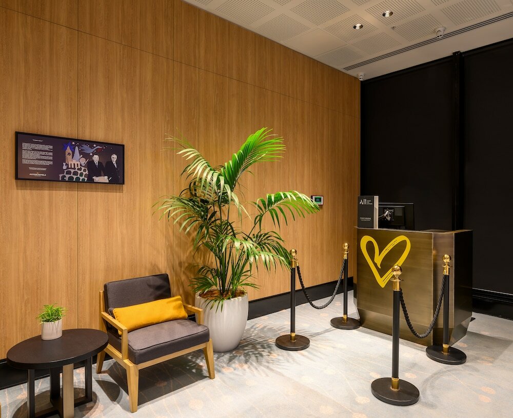 Фото Novotel Melbourne Central