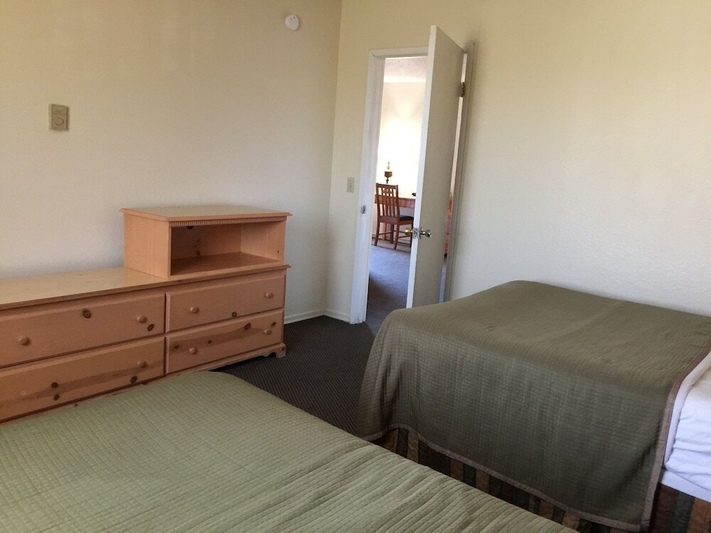 Фото Tiki Lodge Motel