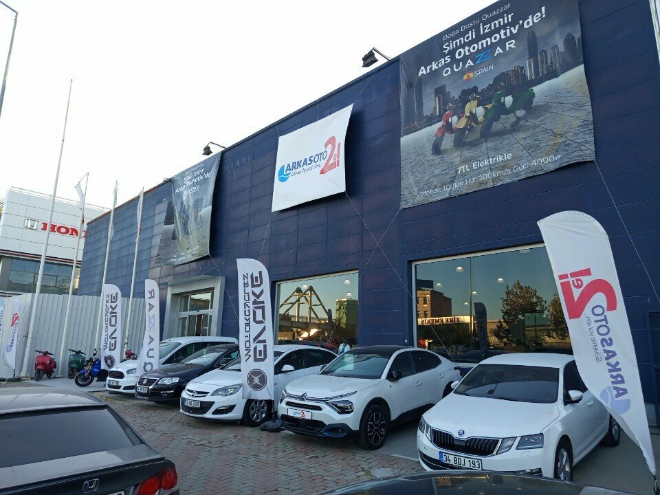 Used car dealer Arkas Automotive, Izmir, photo