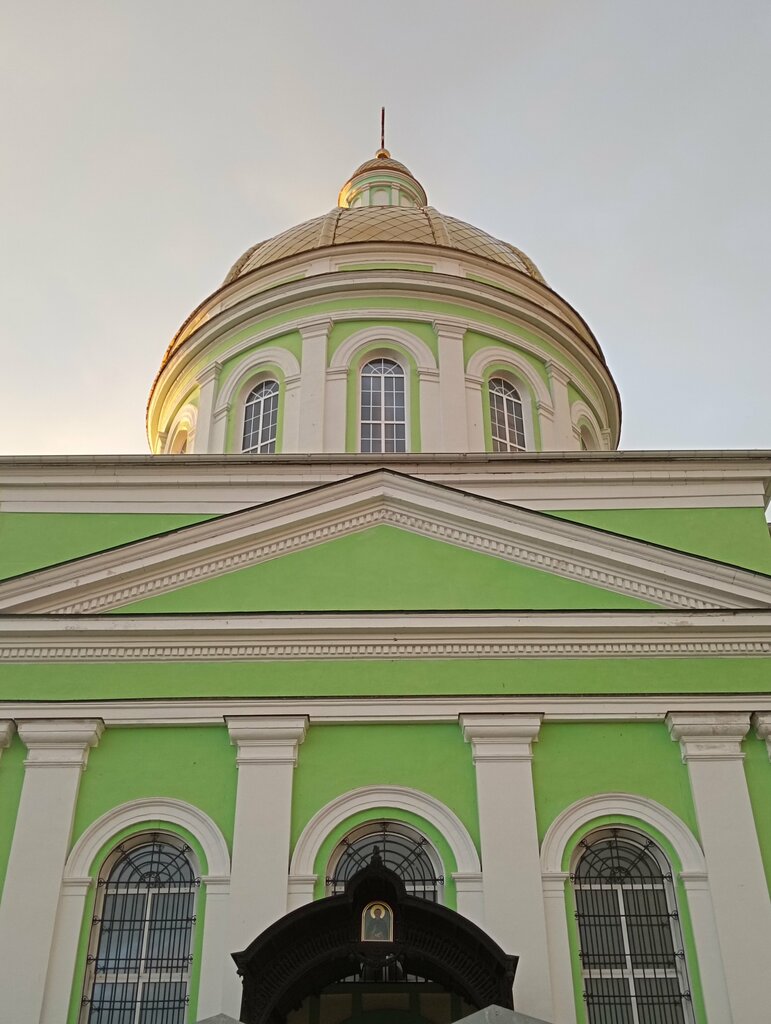 Православный храм Церковь Троицы Живоначальной, Озёры, фото