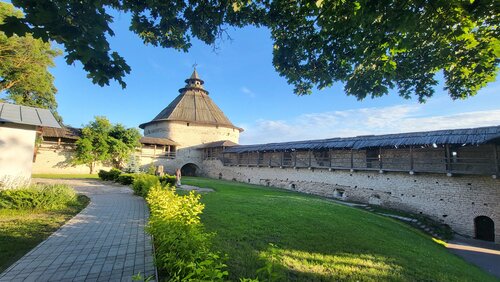Гостиница Покровский в Пскове